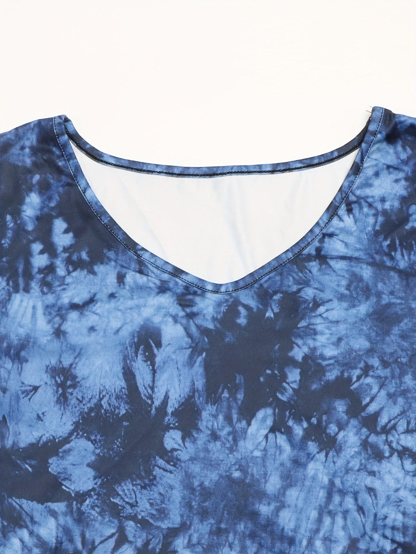 Plus Size Tie Dye Print T-Shirt, Casual V Neck Short Sleeve T-Shirt, Women s Plus Size Clothing details 4